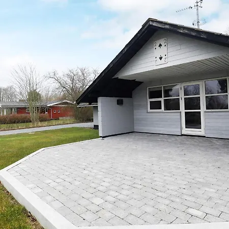Seaside Charm In Ristinge-by Traum